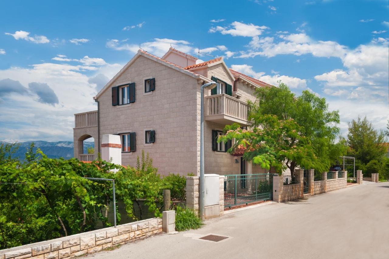 Apartments By The Sea Postira, Brac - 15242 Экстерьер фото