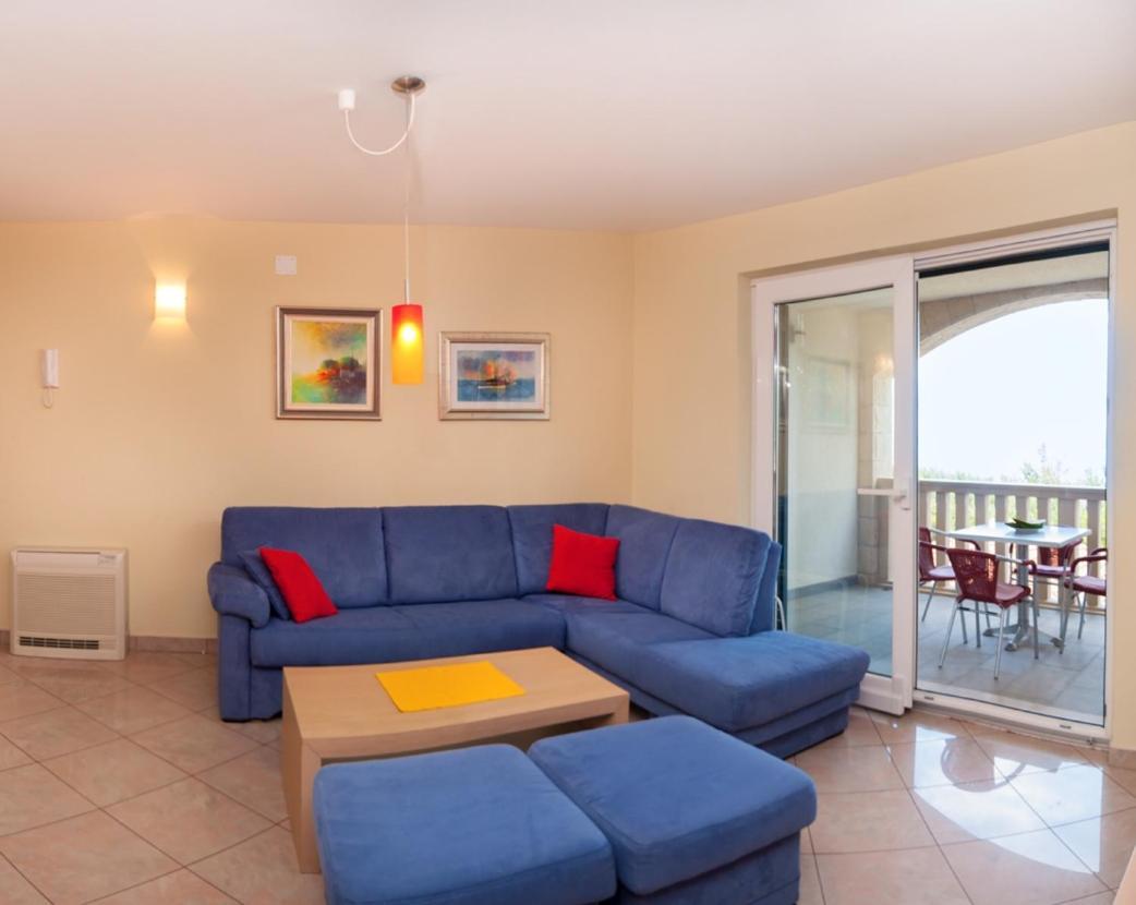 Apartments By The Sea Postira, Brac - 15242 Экстерьер фото